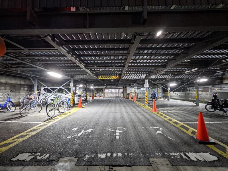 超広角カメラ+夜景モード